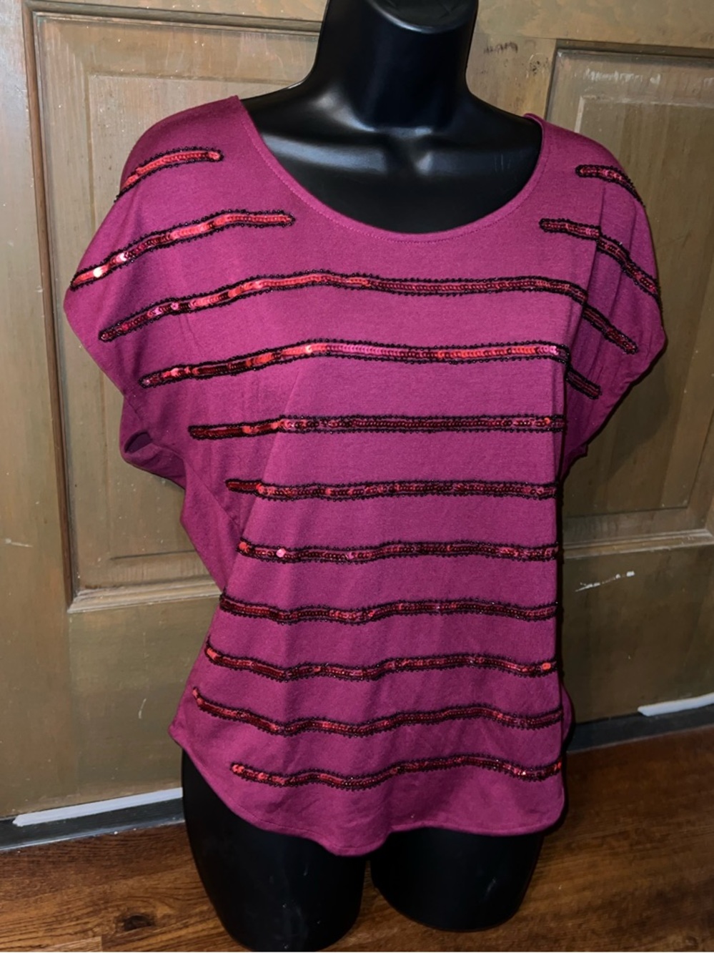 Fuchsia Y2K Sequin Pink Stripe Relax Fit Short Sleeve Lightweight Shirt Size M - Picture 2 of 8